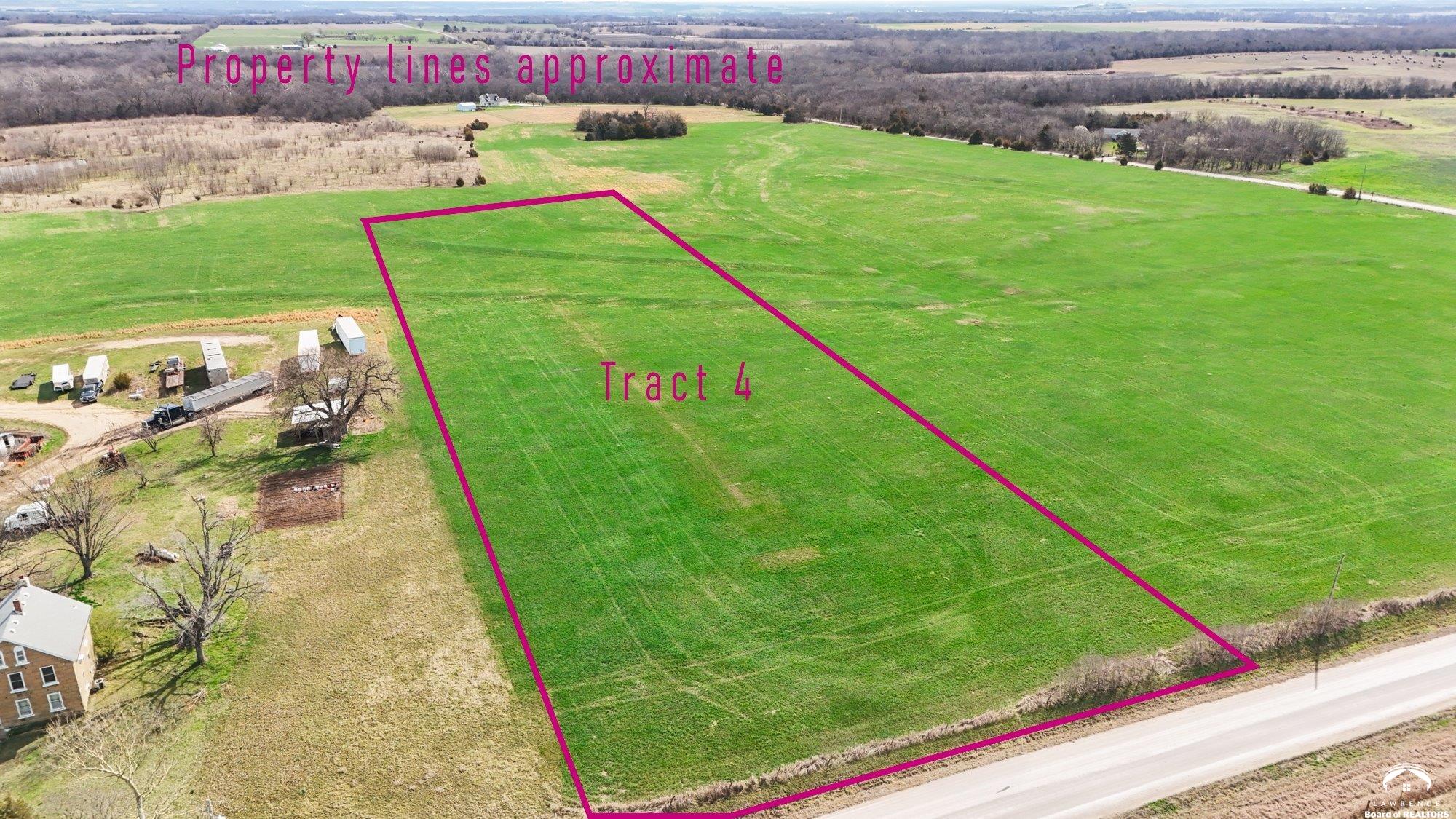 18 East 1400 Road Baldwin City, KS 66006 - Photo 1 of 9