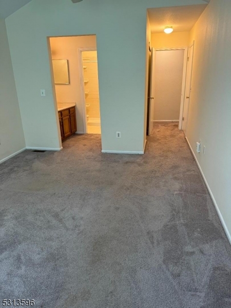 54 Wentworth Road Bedminster, NJ 07921 - Photo 18 of 20