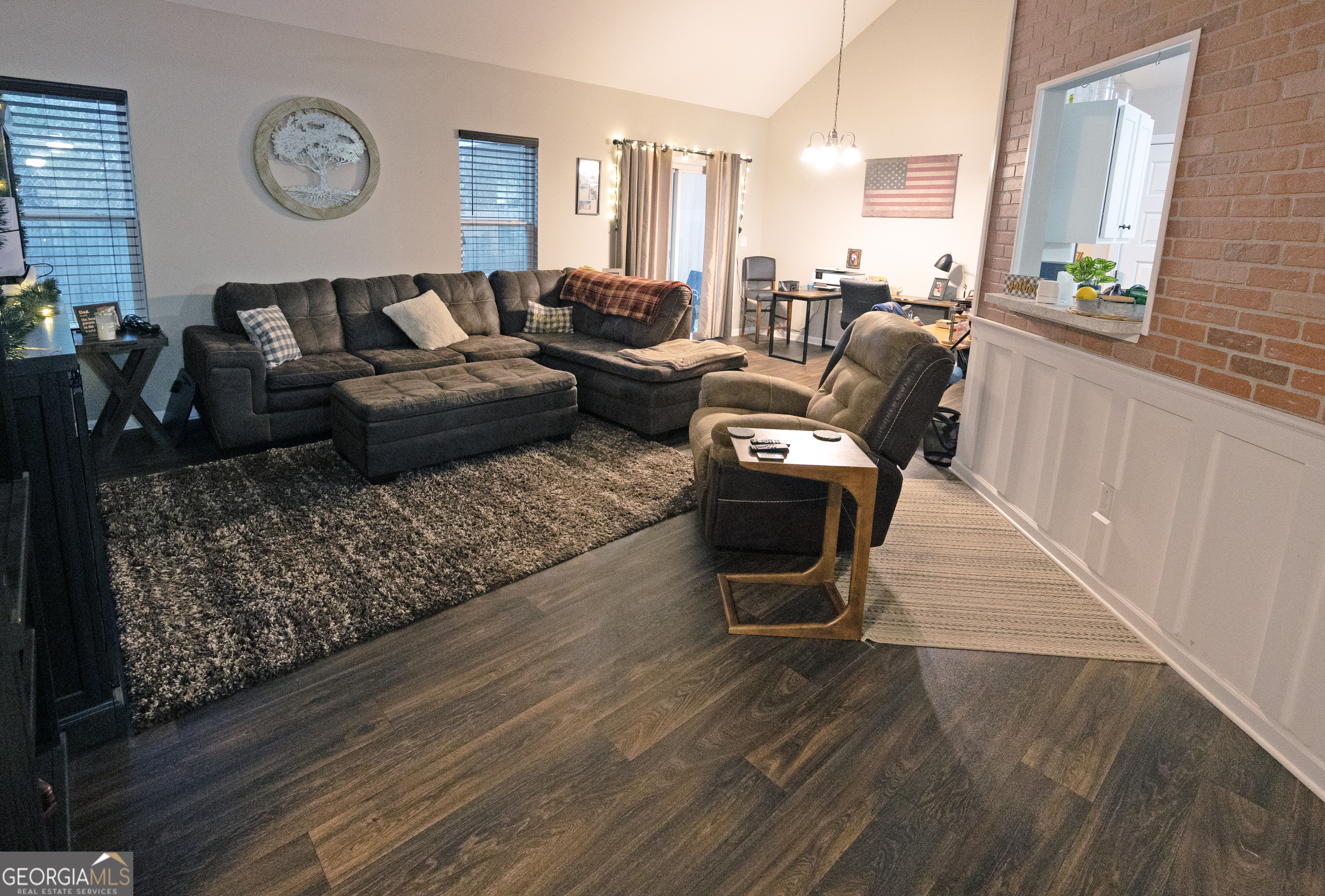 104 Savannah Way Milner, GA 30257 - Photo 11 of 27 a living room with furniture