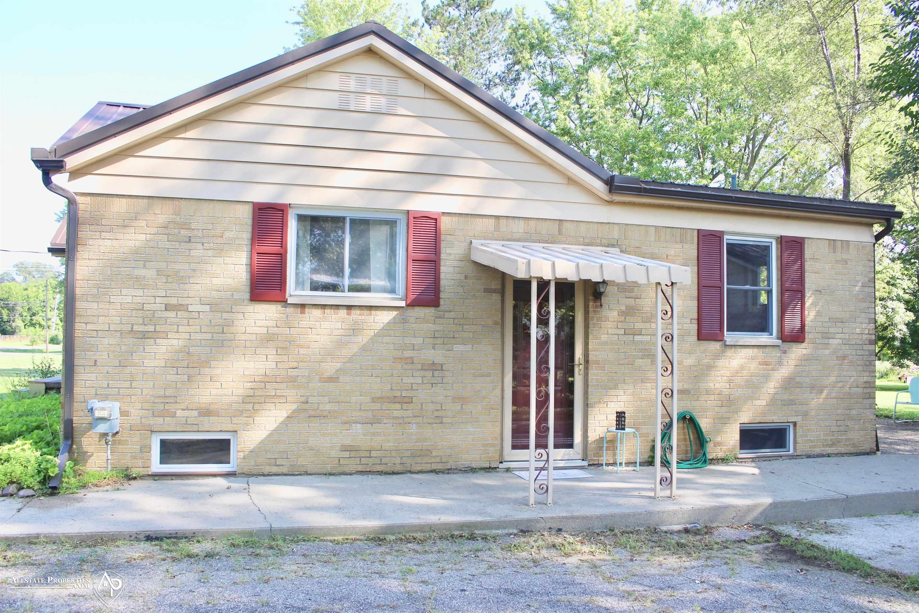 4234 North Gale Road Davison, MI 48423 - Photo 43 of 45 50088244-42.JPG