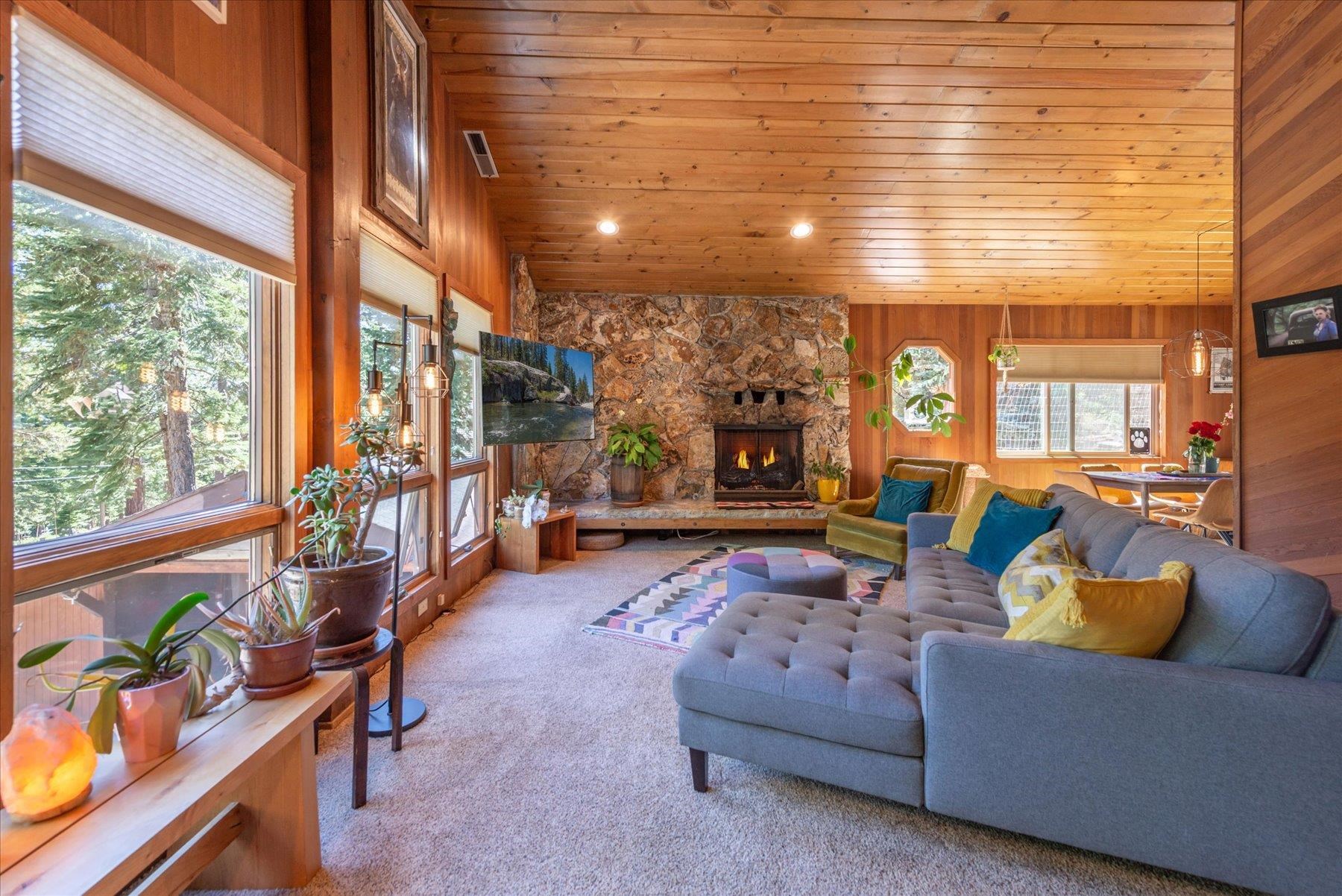 4135 Nightingale Road Carnelian Bay, CA 96140 - Photo 5 of 28