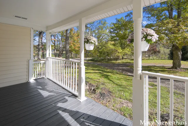 $582,900 | 10652 Nugent Avenue Northeast, Rockford, MI 49341