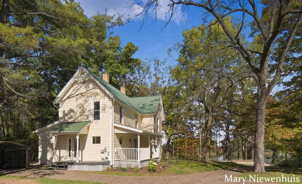 $547,000 | 10652 Nugent Avenue Northeast, Rockford, MI 49341