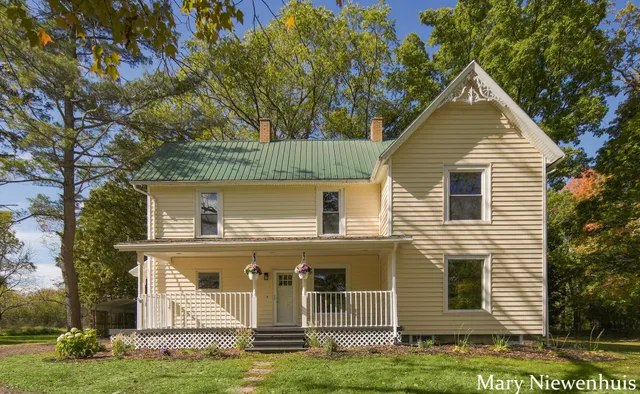 $582,900 | 10652 Nugent Avenue Northeast, Rockford, MI 49341