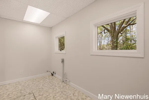 $557,000 | 10652 Nugent Avenue Northeast, Rockford, MI 49341