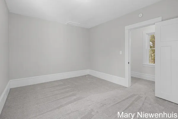 $557,000 | 10652 Nugent Avenue Northeast, Rockford, MI 49341