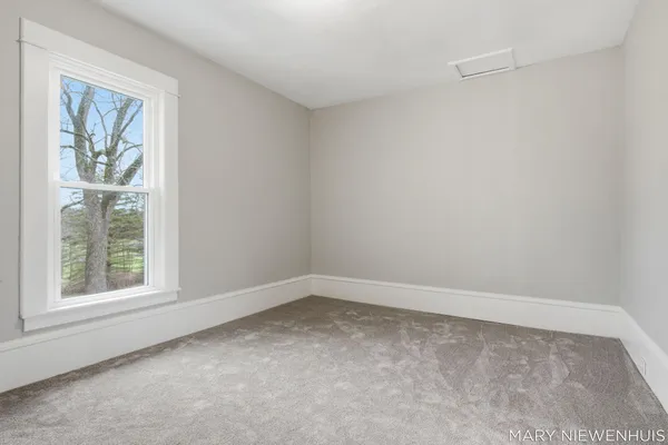 $547,000 | 10652 Nugent Avenue Northeast, Rockford, MI 49341