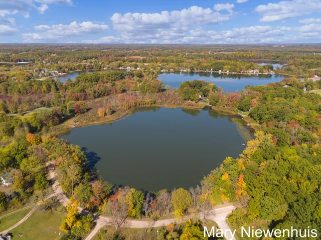 $582,900 | 10652 Nugent Avenue Northeast, Rockford, MI 49341