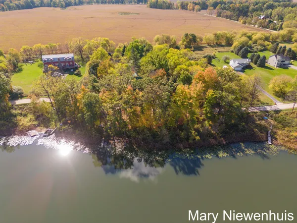 $547,000 | 10652 Nugent Avenue Northeast, Rockford, MI 49341