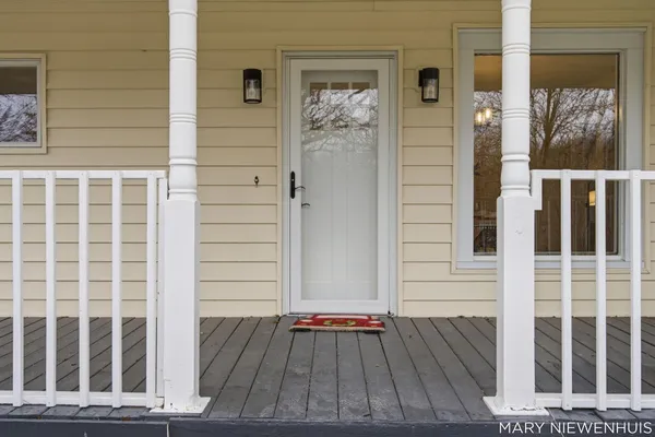 $547,000 | 10652 Nugent Avenue Northeast, Rockford, MI 49341