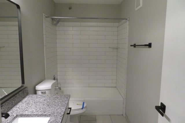 3801 West 98th Street, Unit 402 Bloomington, MN 55431 - Photo 11 of 23