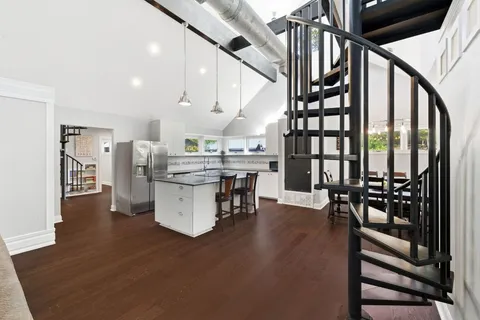 $849,900 | 2818 Saratoga Drive, Austin, TX 78733