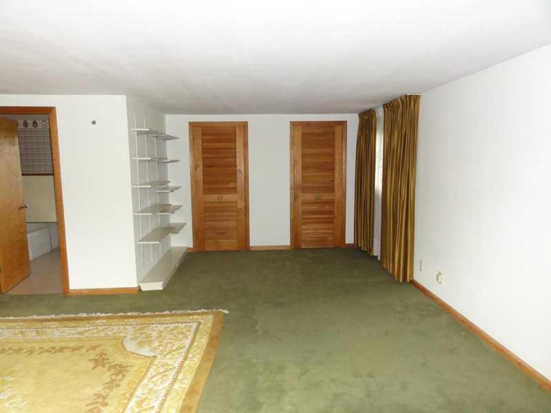 755 West River Road Augusta, ME 04330 - Photo 20 of 35 Master Bedroom.