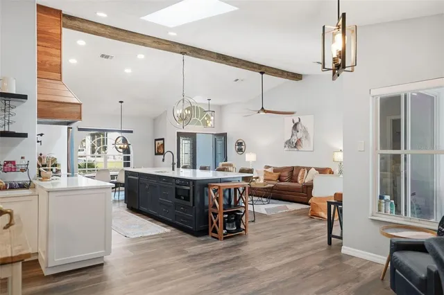 $899,000 | 16000 Sam C Road, Brooksville, FL 34613