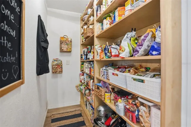 $899,000 | 16000 Sam C Road, Brooksville, FL 34613