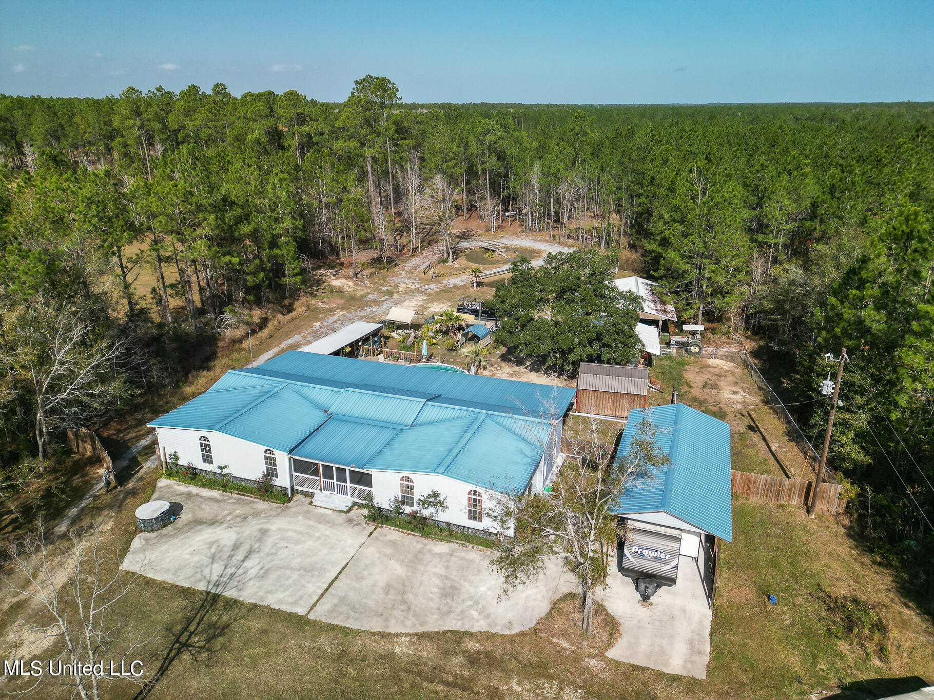 10020 Old Road Bay St. Louis, MS 39520 - Photo 1 of 29 10020 Lower Bay Road-49006-2