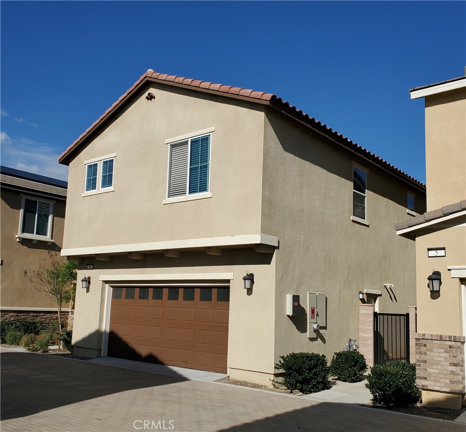 16229 Castello Lane, Unit 6 Fontana, CA 92336 - Photo 3 of 36 Opposite side of unattached home