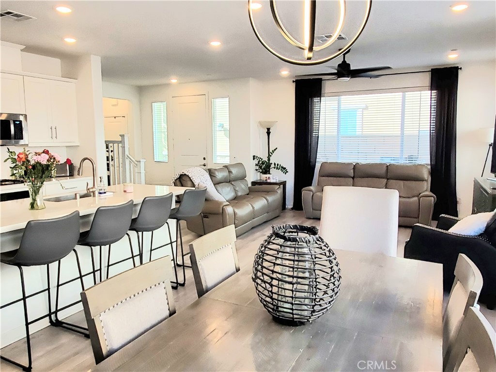 16229 Castello Lane, Unit 6 Fontana, CA 92336 - Photo 9 of 36