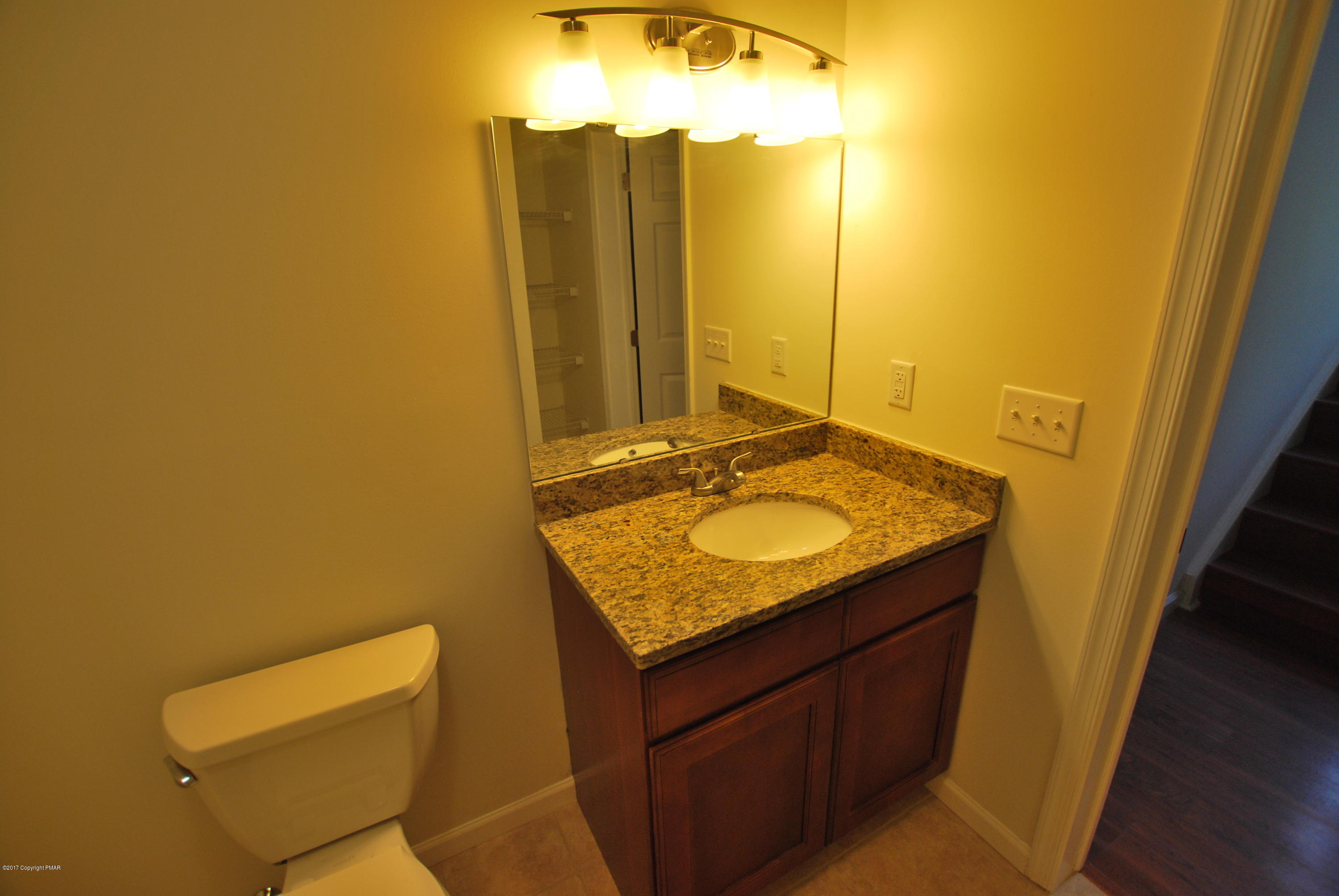 3287 Beech Ridge Drive Pocono Summit, PA 18346 - Photo 19 of 25 Bath
