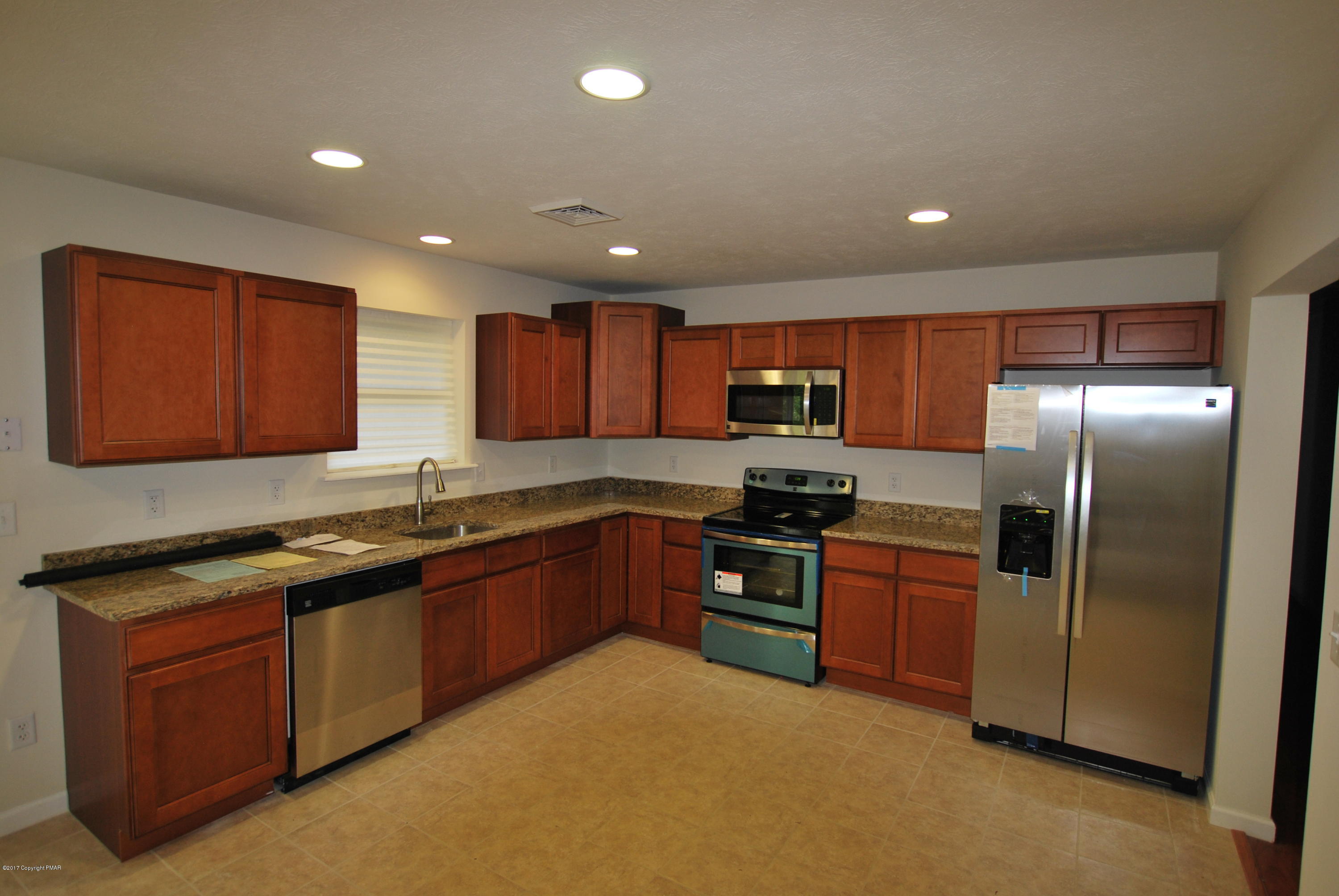 3287 Beech Ridge Drive Pocono Summit, PA 18346 - Photo 2 of 25 Kitchen