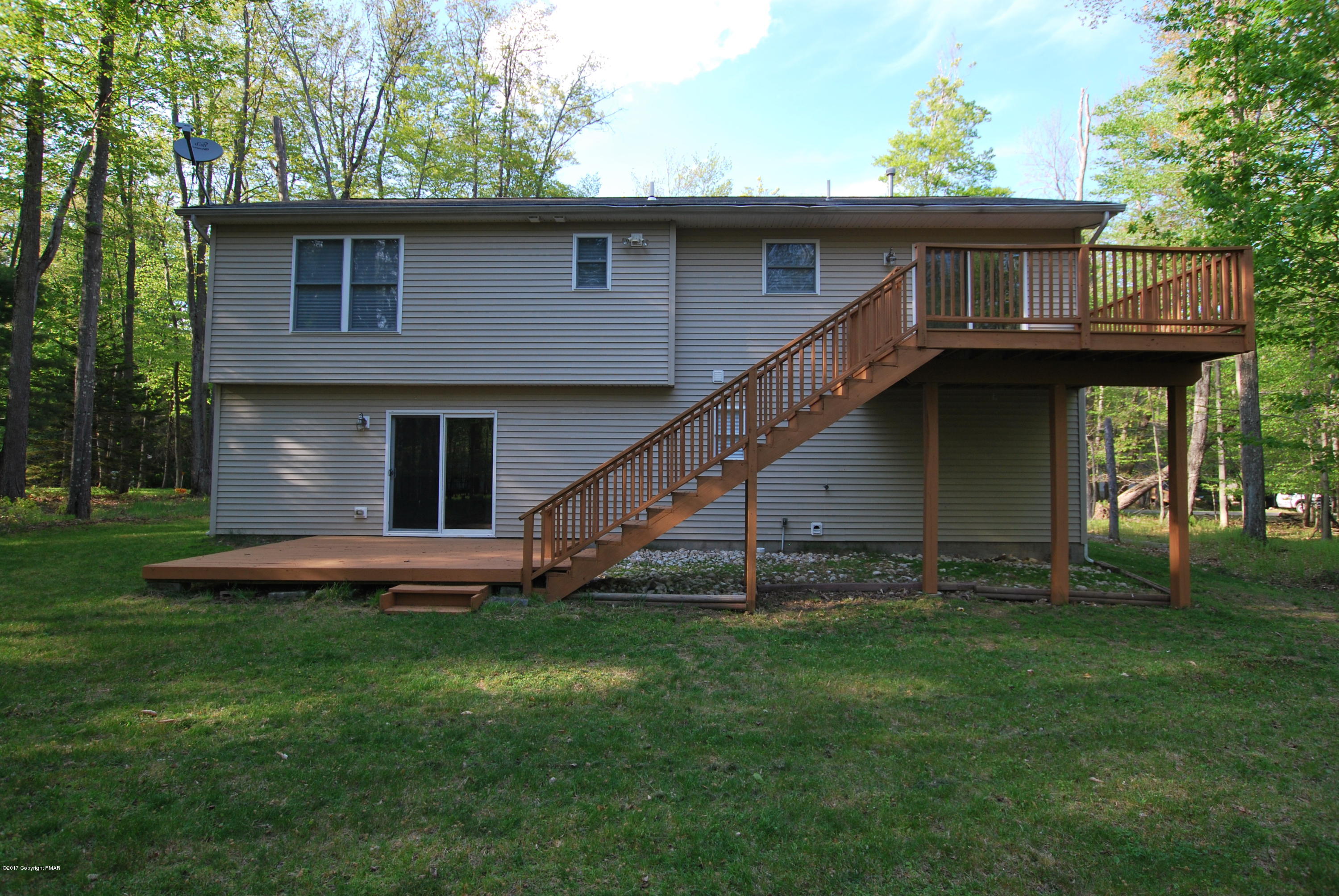 3287 Beech Ridge Drive Pocono Summit, PA 18346 - Photo 22 of 25 Backyard