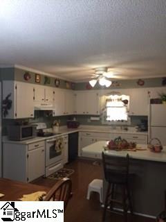 210 Barker Road Simpsonville, SC 29680 - Photo 21 of 30 Wallpaper removed and painted