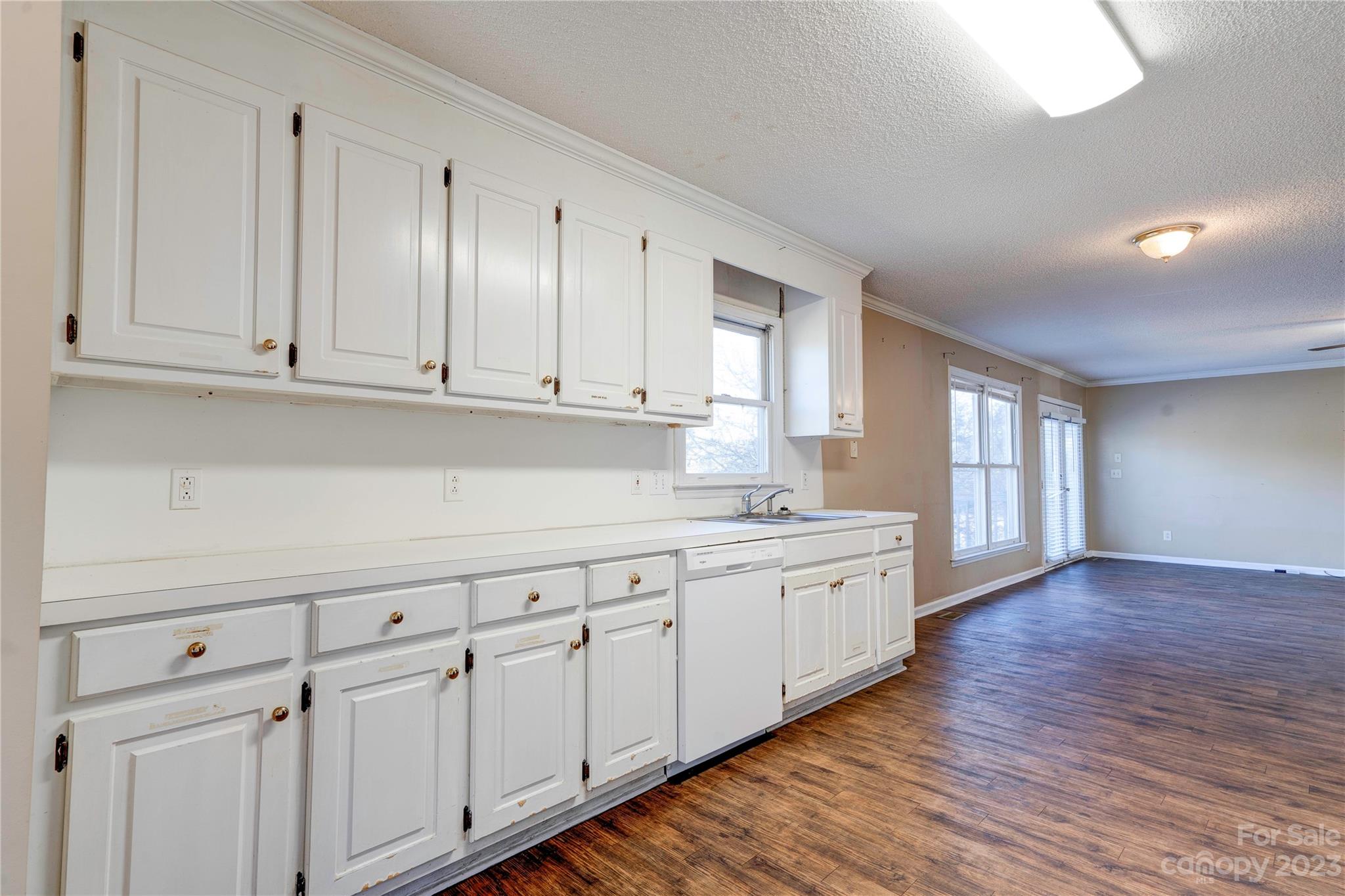 310 Tot Dellinger Road Cherryville, NC 28021 - Photo 8 of 36 Gallery Image 8