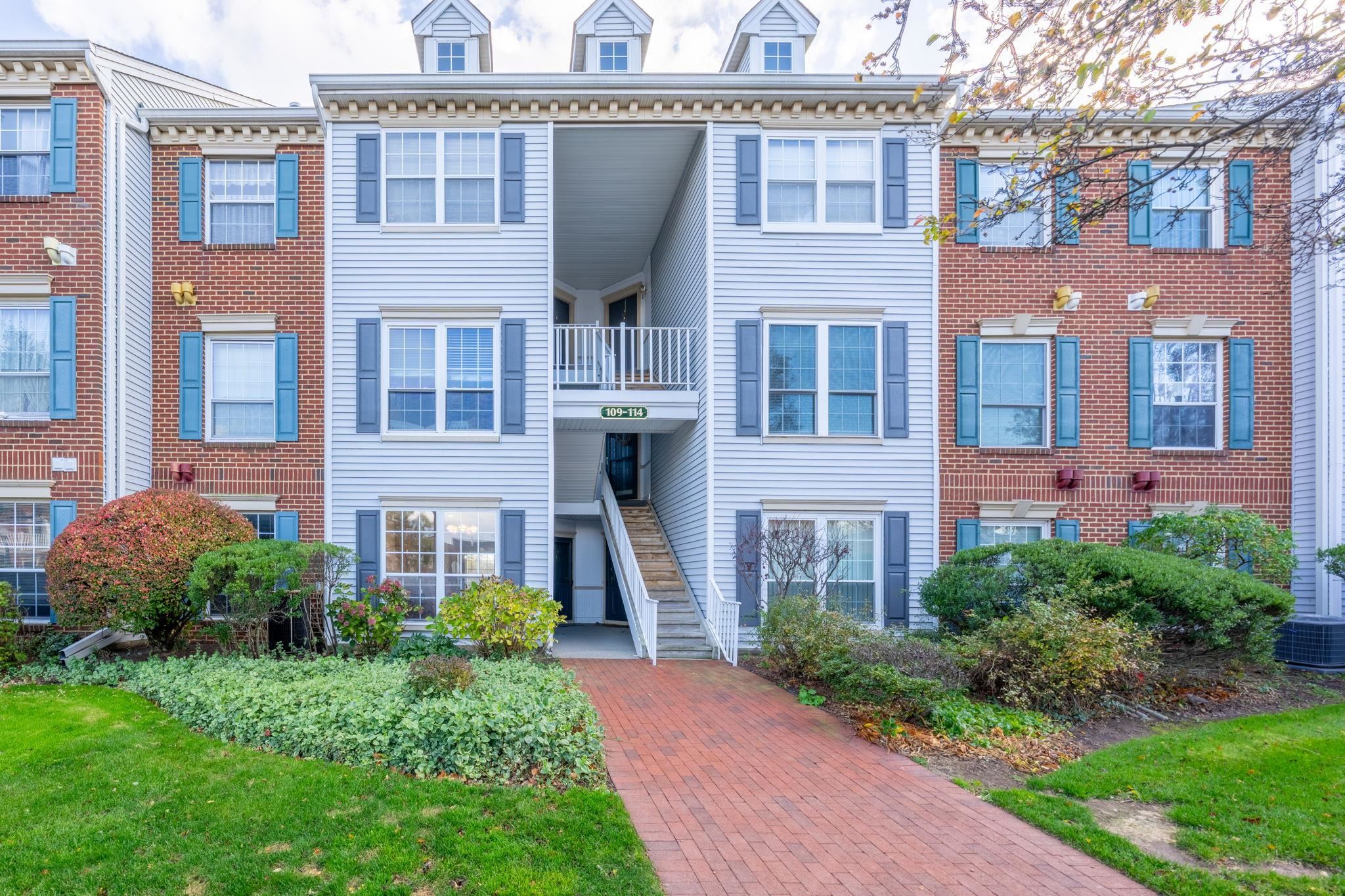 109 Cherry Street Jersey City, NJ 07305 - Photo 1 of 16