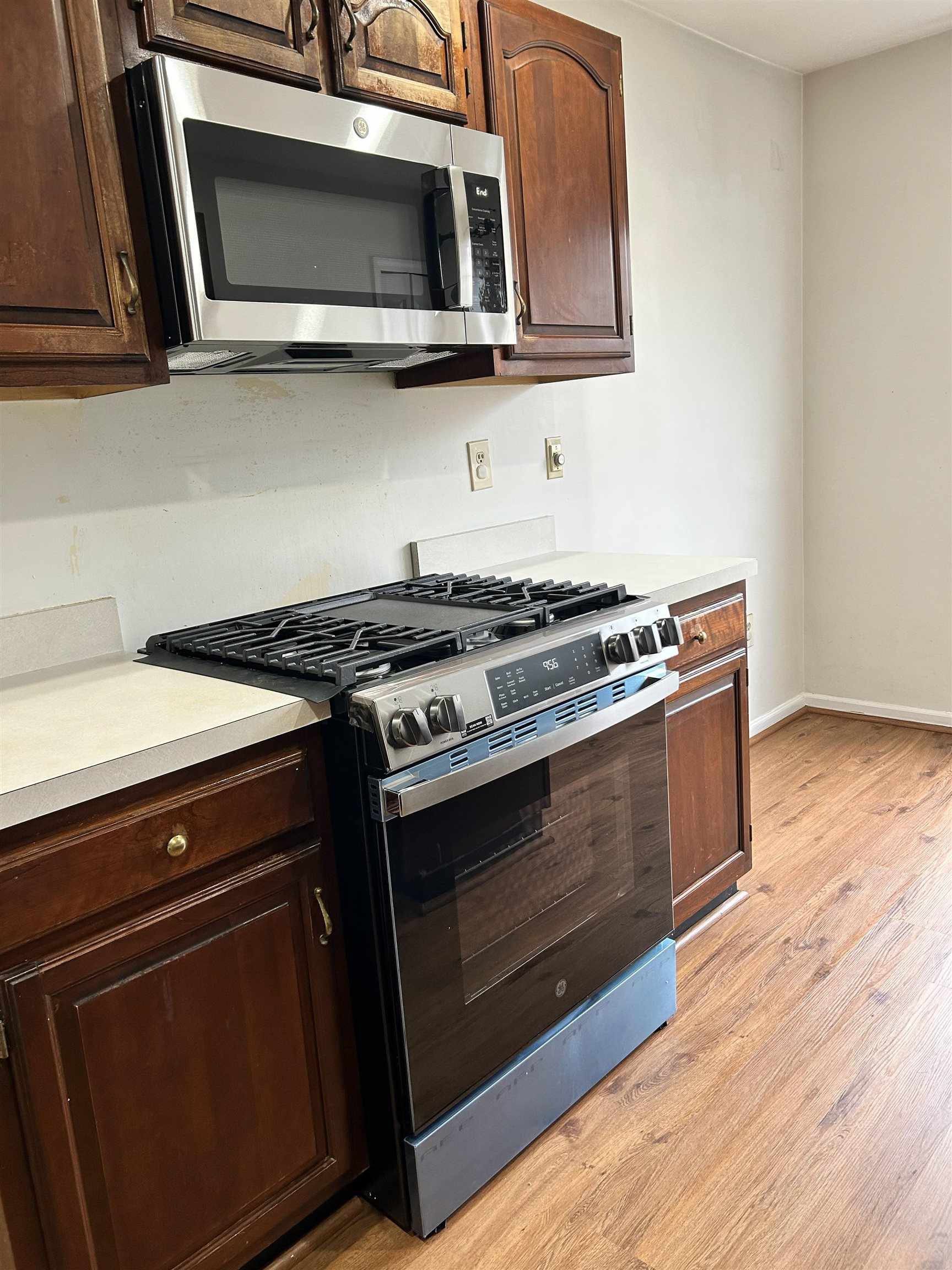 109 Cherry Street Jersey City, NJ 07305 - Photo 3 of 16