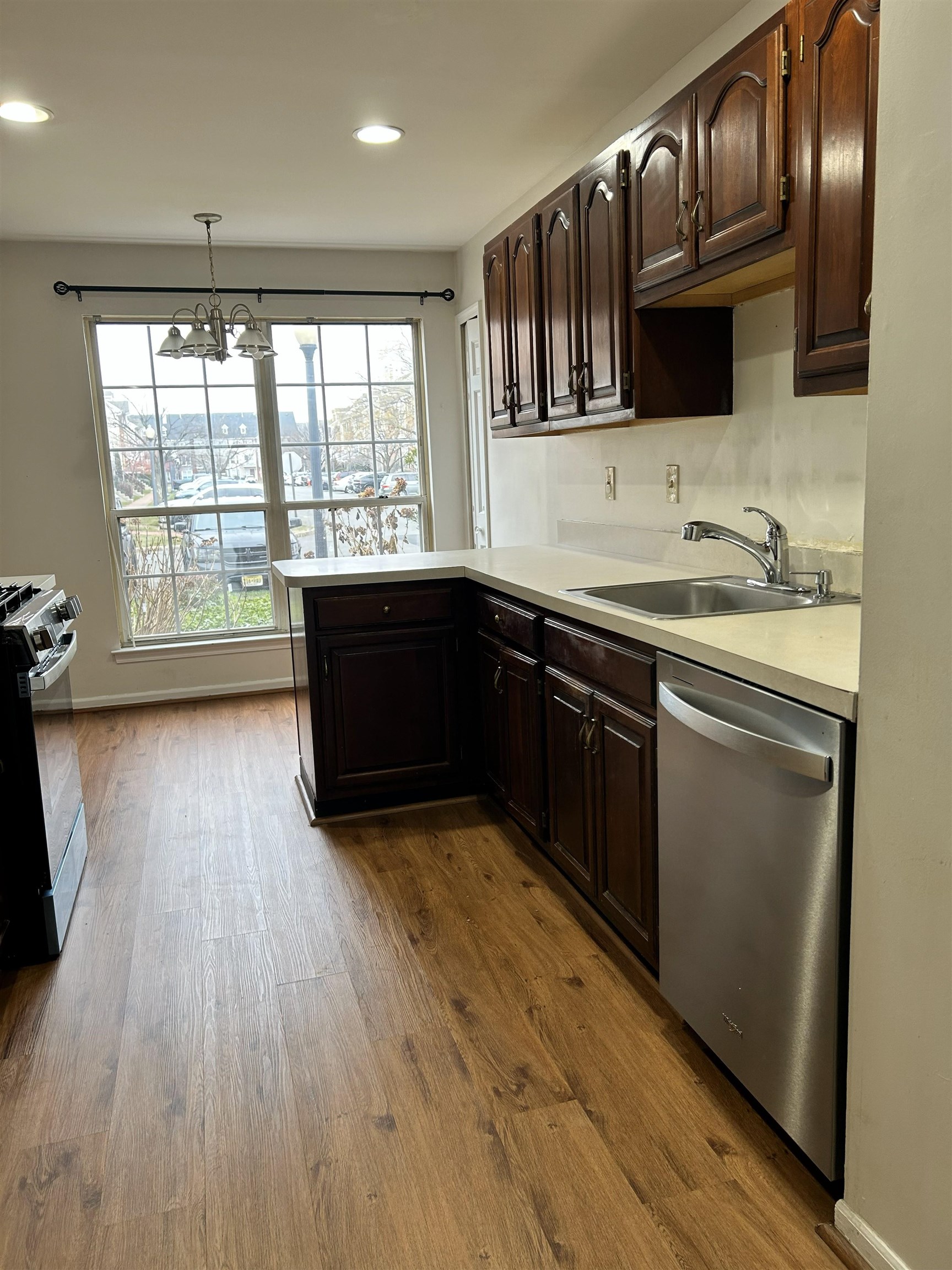 109 Cherry Street Jersey City, NJ 07305 - Photo 4 of 16