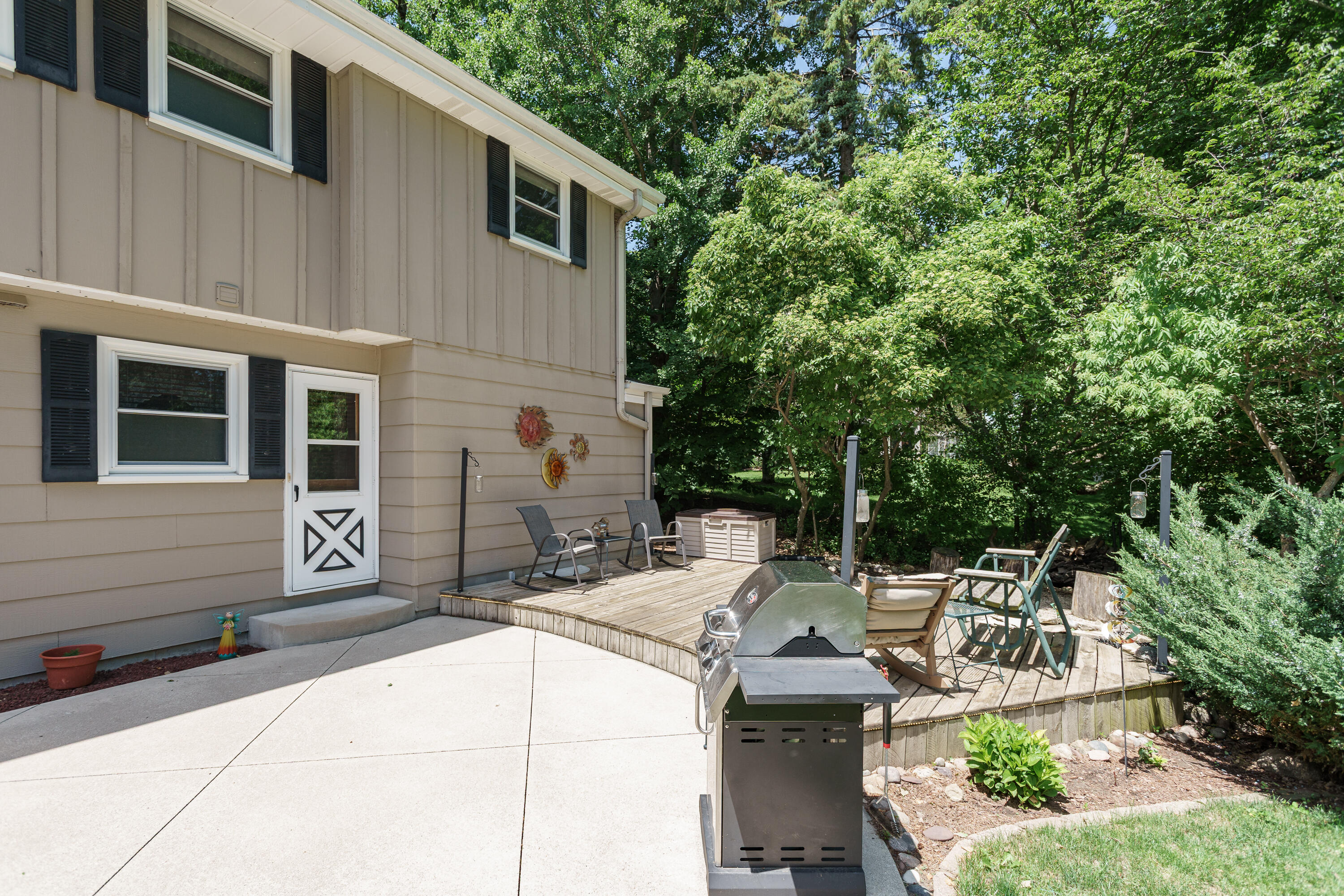 5600 South Kurtz Road Hales Corners, WI 53130 - Photo 48 of 59 17