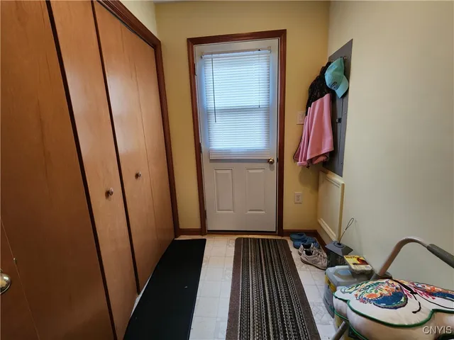 $314,900 | 610 East Lake Street, Cape Vincent, NY 13618