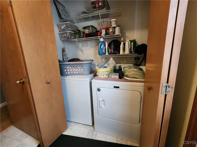 $314,900 | 610 East Lake Street, Cape Vincent, NY 13618