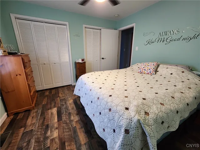 $314,900 | 610 East Lake Street, Cape Vincent, NY 13618