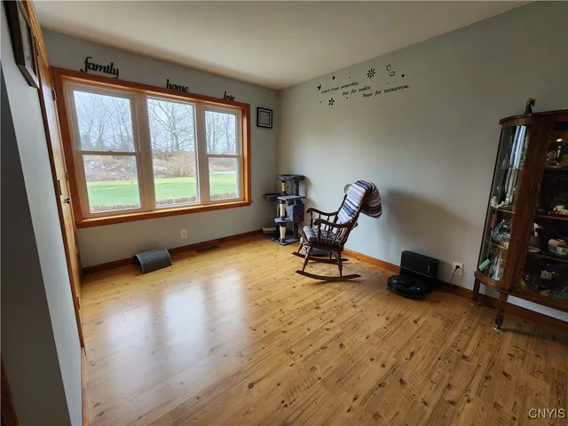 $314,900 | 610 East Lake Street, Cape Vincent, NY 13618