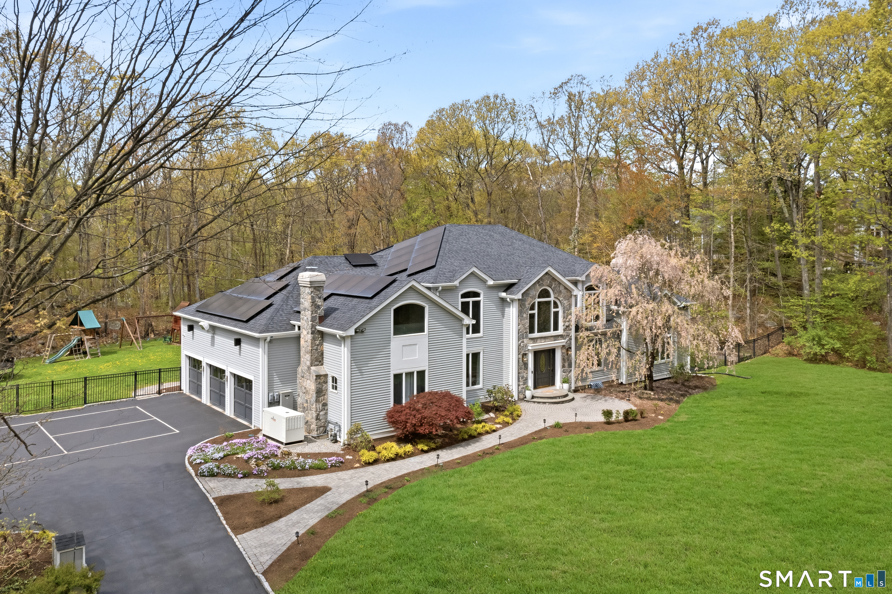 63 Coventry Lane Trumbull, CT 06611 - Photo 27 of 30