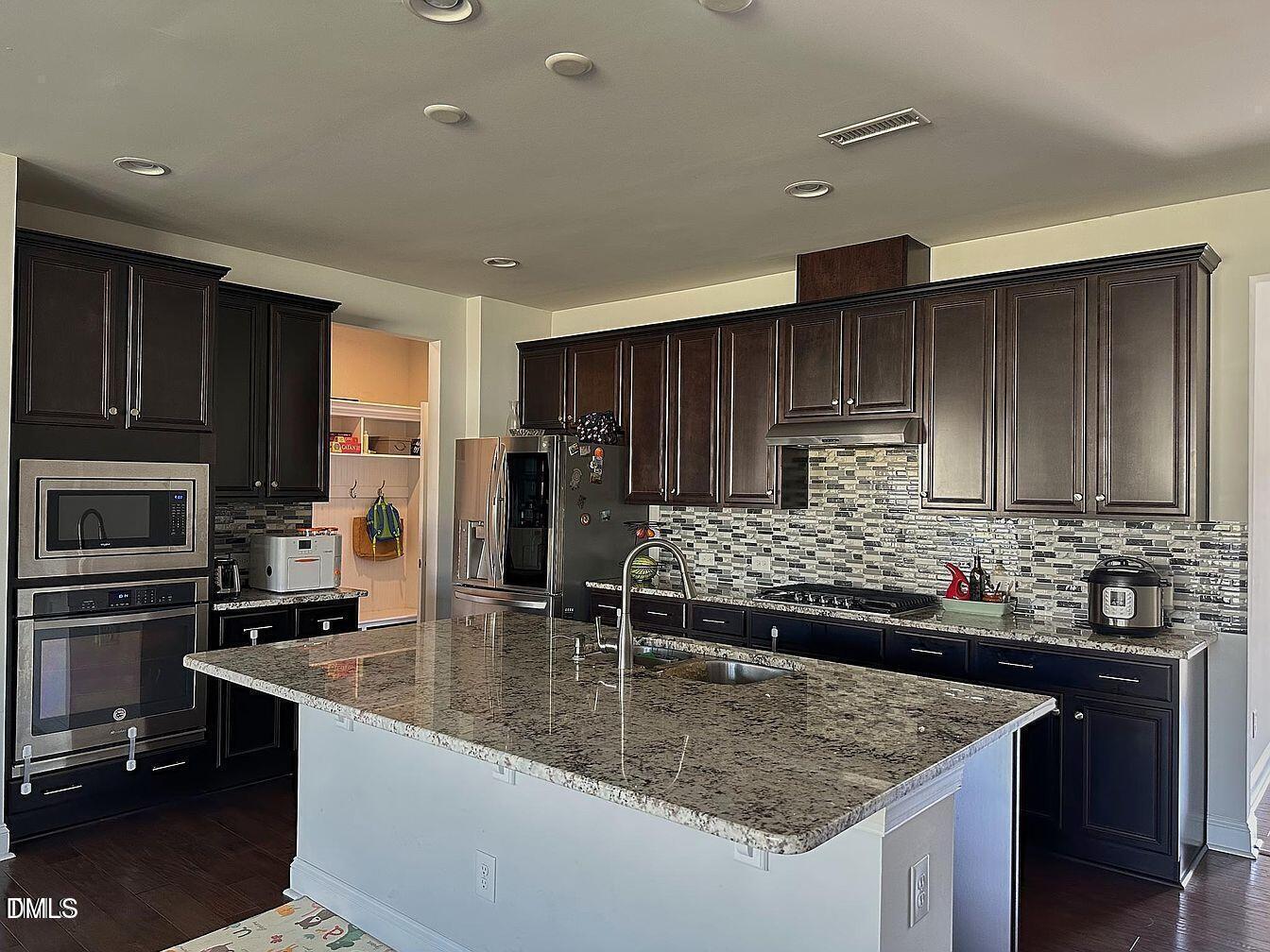 1017 Benay Road Morrisville, NC 27560 - Photo 5 of 19 5