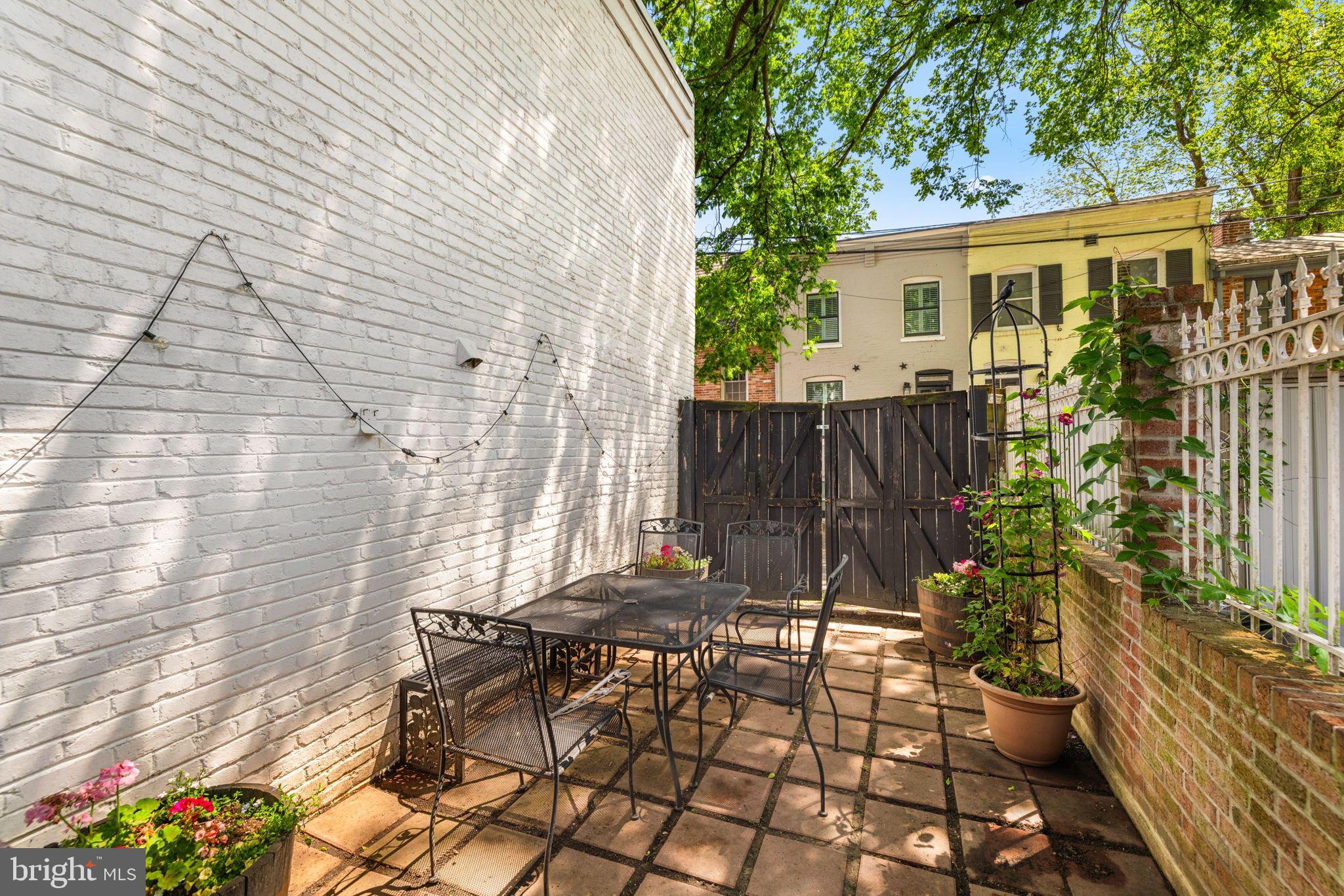 2726 P Street Northwest Washington, DC 20007 - Photo 10 of 10