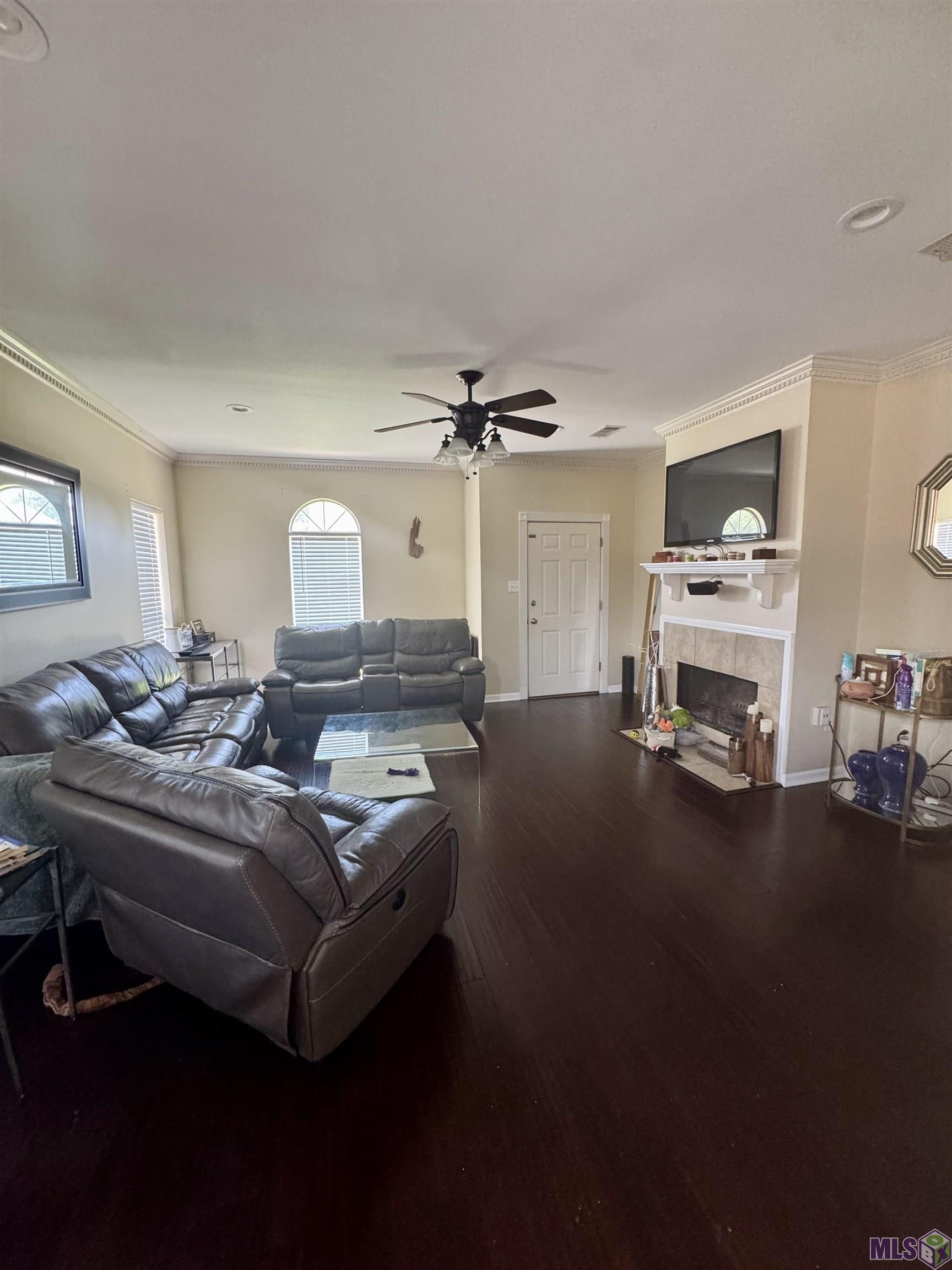 17361 Lake Iris Avenue Baton Rouge, LA 70817 - Photo 3 of 6