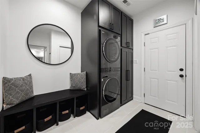 $1,295,000 | 2533 Grimmersborough Lane, Charlotte, NC 28270