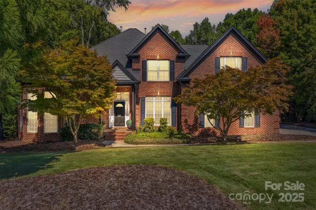$1,295,000 | 2533 Grimmersborough Lane, Charlotte, NC 28270