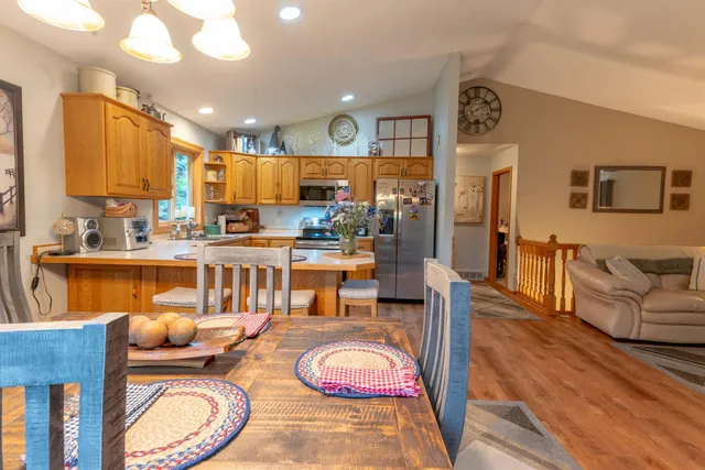 $384,000 | 44198 Mosquito Trail, Perham, MN 56573