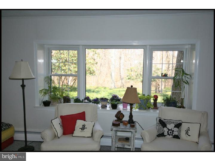 877 Saratoga Road Berwyn, PA 19312 - Photo 20 of 25 View