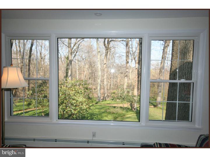 877 Saratoga Road Berwyn, PA 19312 - Photo 6 of 25 View