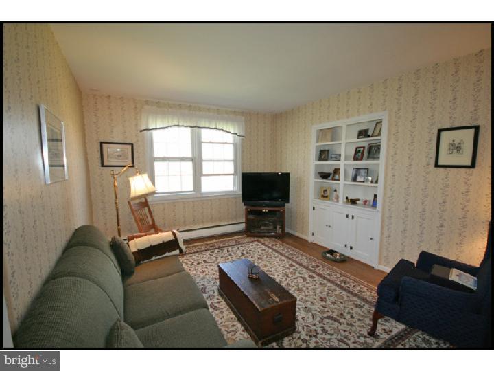 877 Saratoga Road Berwyn, PA 19312 - Photo 7 of 25 Den
