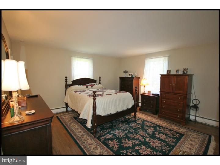 877 Saratoga Road Berwyn, PA 19312 - Photo 8 of 25 Bedroom - Main