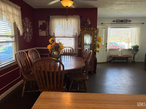 $285,000 | Undisclosed Address, Taft, CA 93268