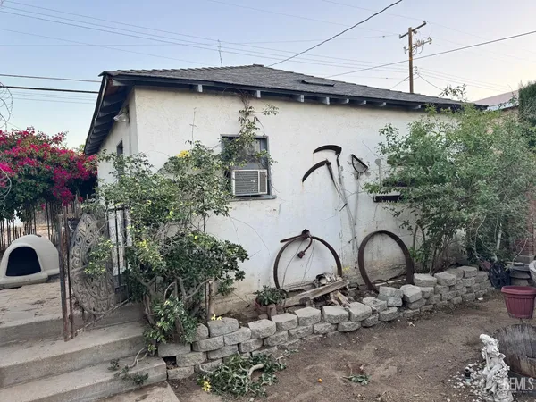 $279,000 | Undisclosed Address, Taft, CA 93268