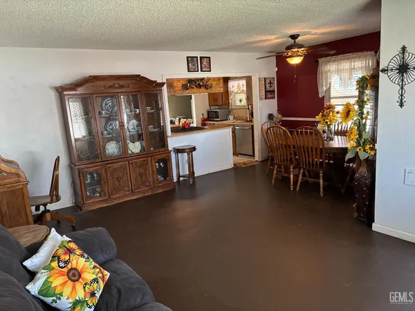 $285,000 | Undisclosed Address, Taft, CA 93268