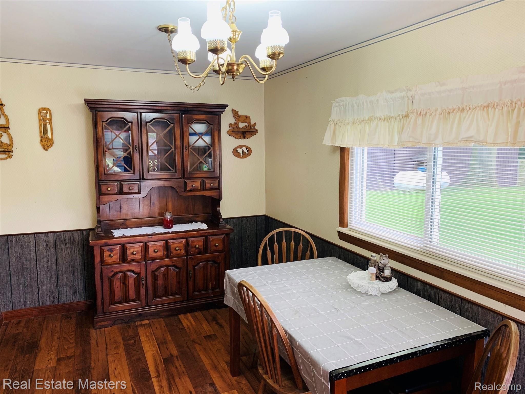 7197 Capac Road Yale, MI 48097 - Photo 12 of 25 Debbie (12).jpg